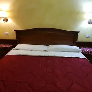 3* Bed & Breakfast Pitagora House